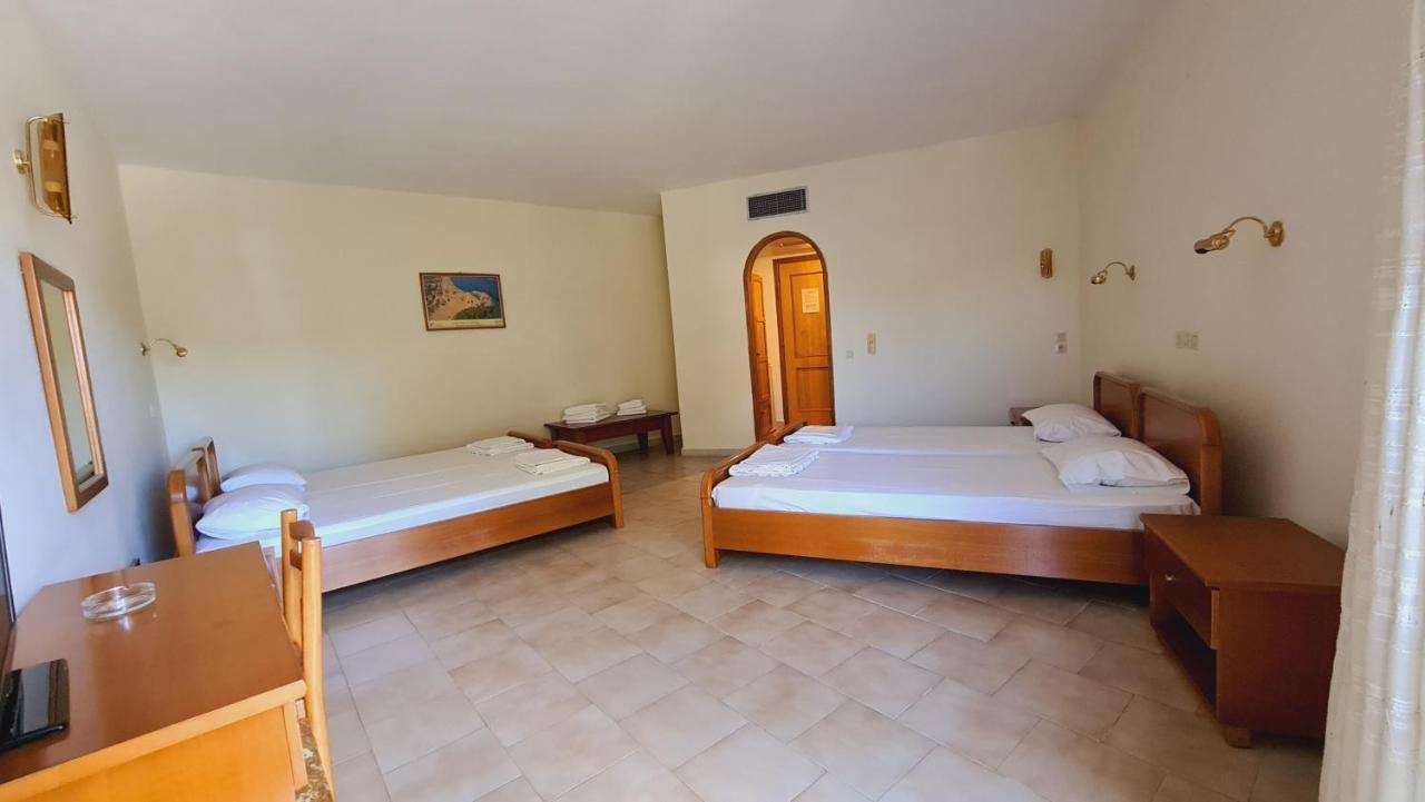 Artemis Hotel Prinos  Ngoại thất bức ảnh